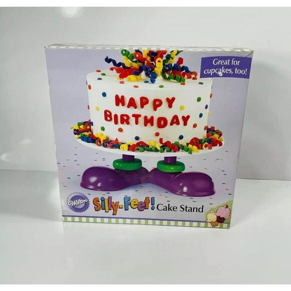Wilton Other - 2007 WILTON SILLY FEET CAKE & CUPCAKE 10" WHITE PLATE PURPLE FEET HOLDER NIB